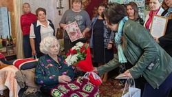 Жительница села Бубново Корочанского района отметила 100-летний юбилей